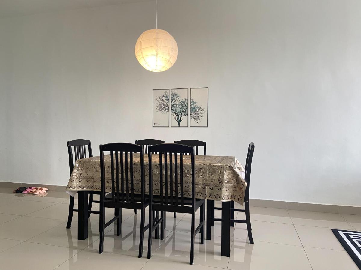 Relax Bear Homestay Tanah Rata Extérieur photo