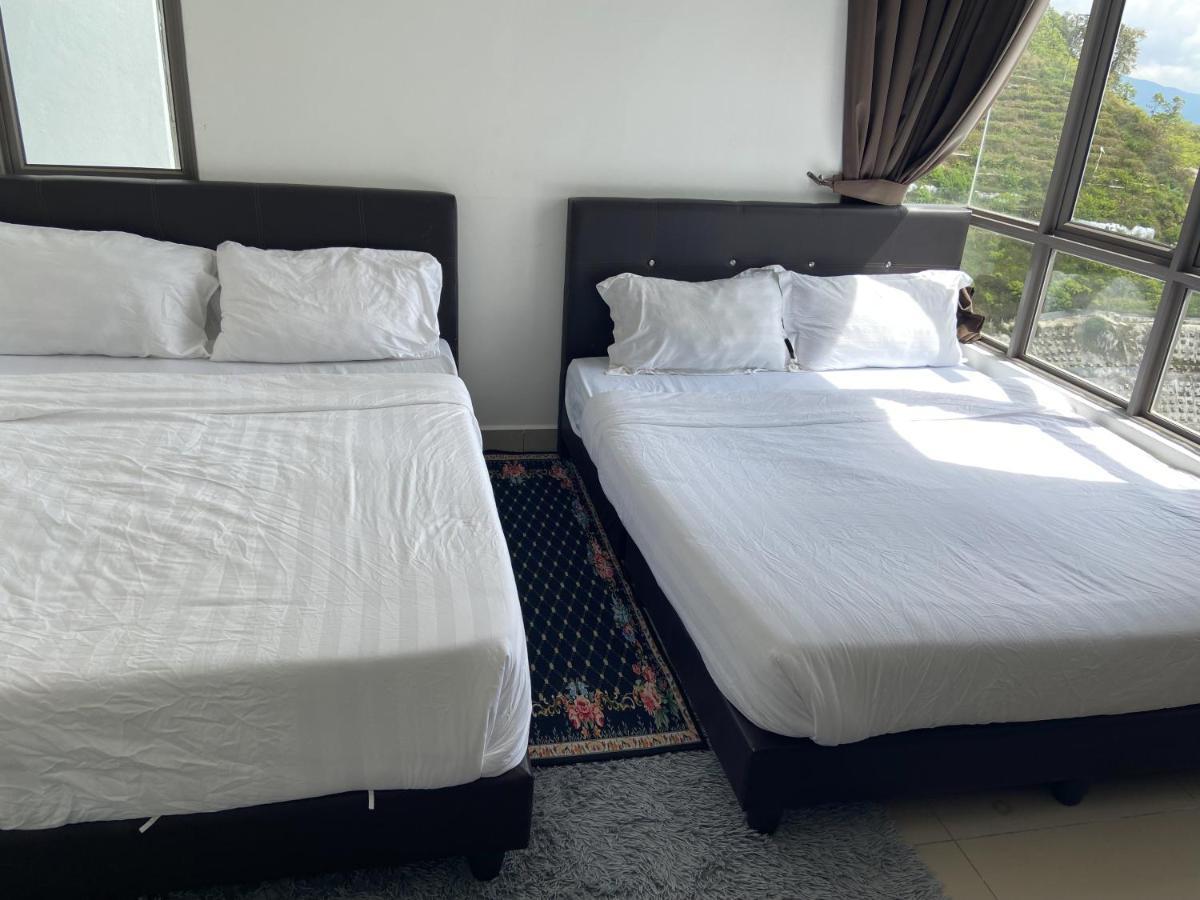 Relax Bear Homestay Tanah Rata Extérieur photo